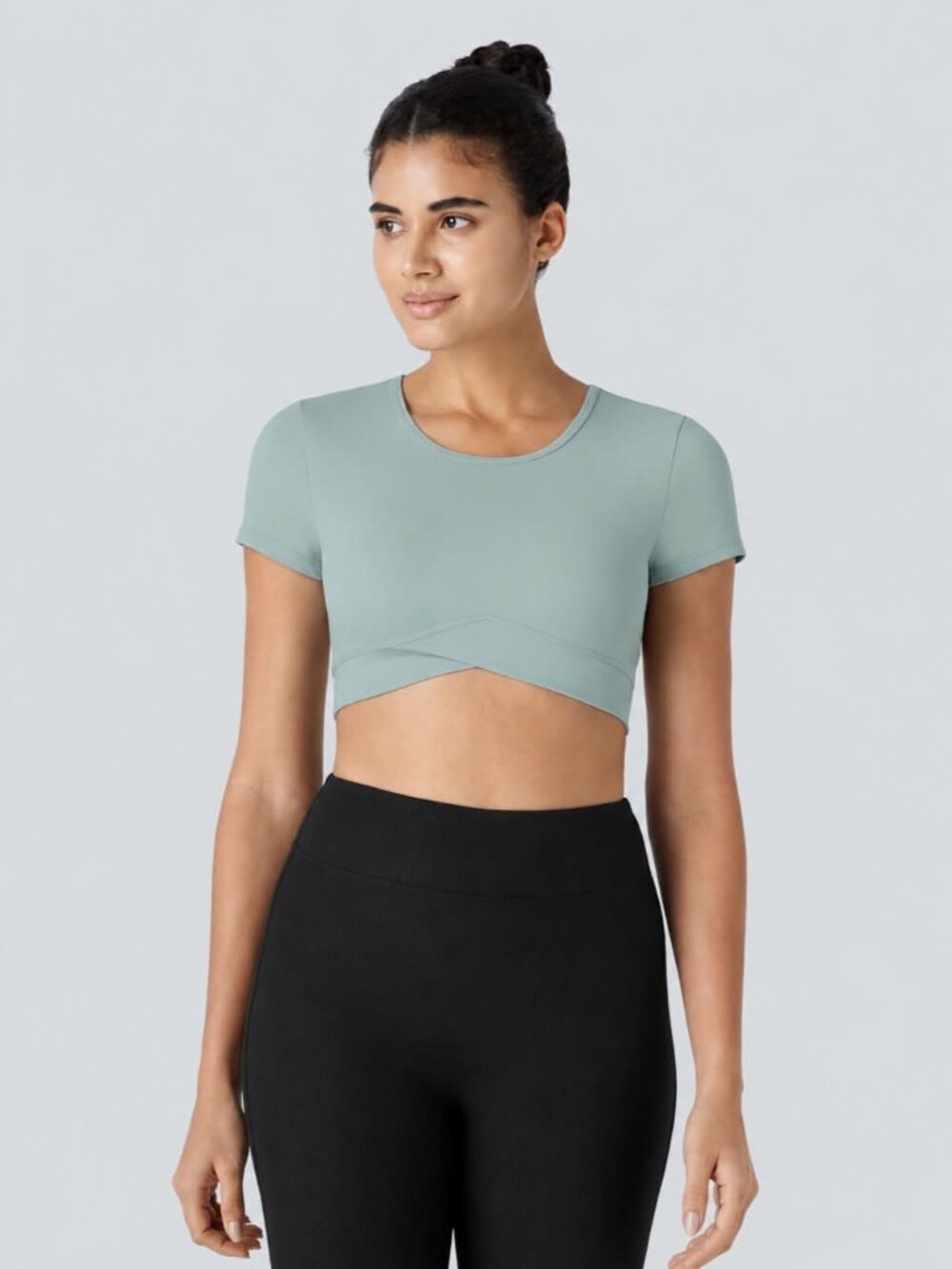 Halara SMALL Light Bean Green SoftlyZero™ Plush Crossover Hem Cropped Sports Top